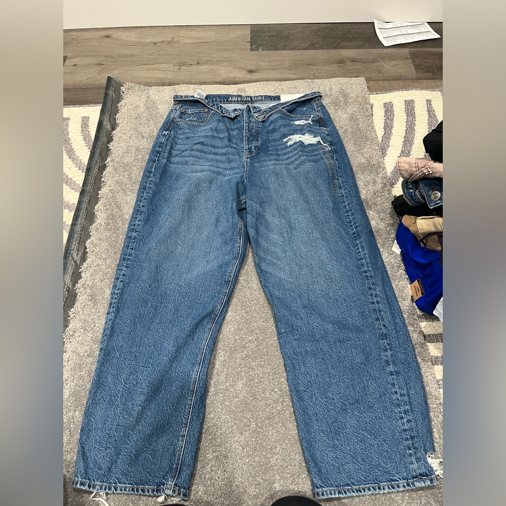 American eagle high‎ rise baggy short jean NWTS